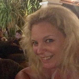 Meet your Posher, Dawn